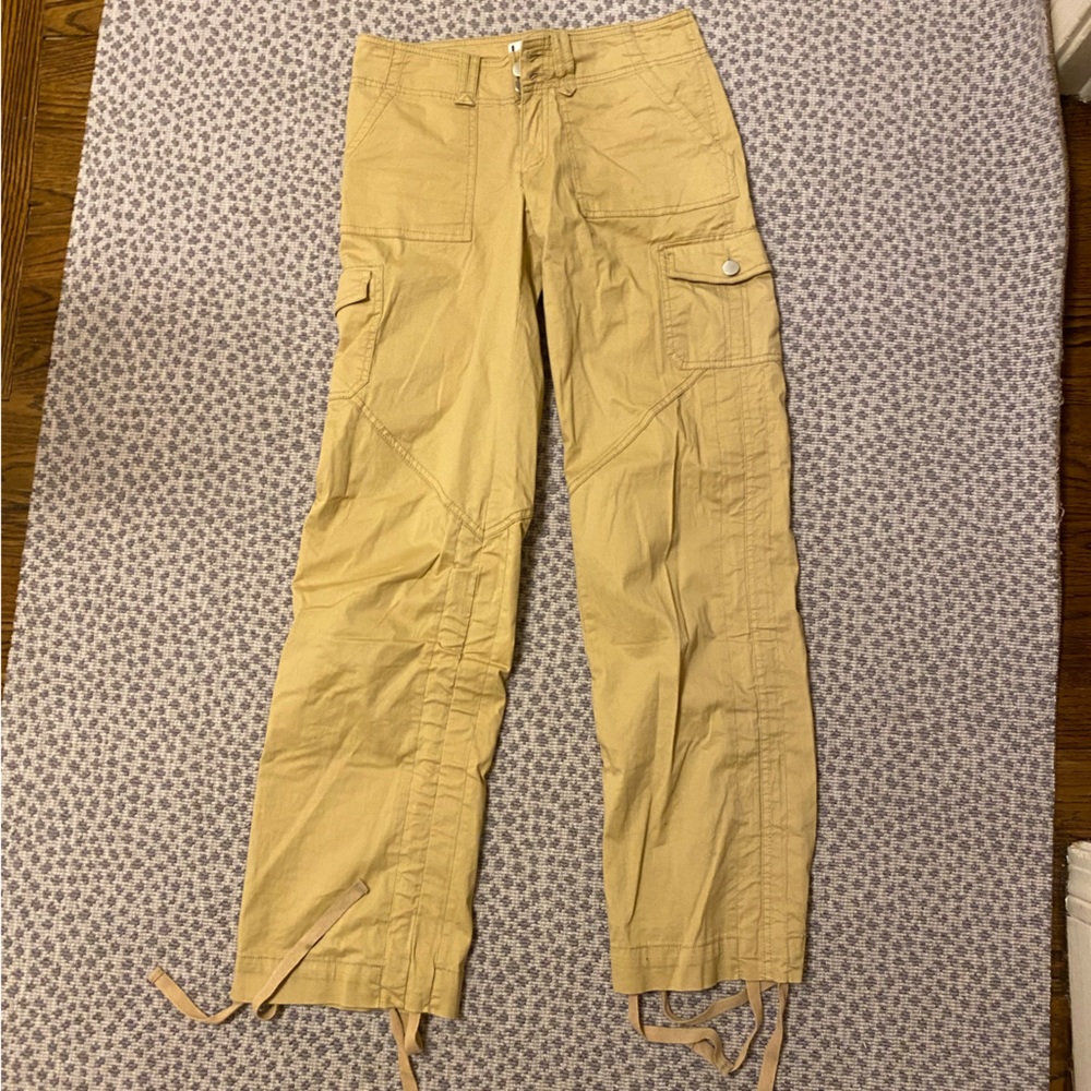 IAMGIA ryder cargos tan